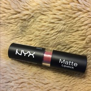 NYX Matte Lipstick