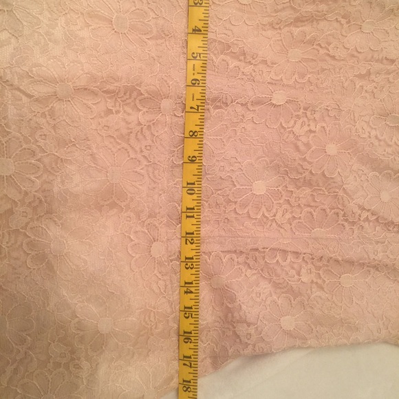 Vintage lace dress - Picture 5 of 6