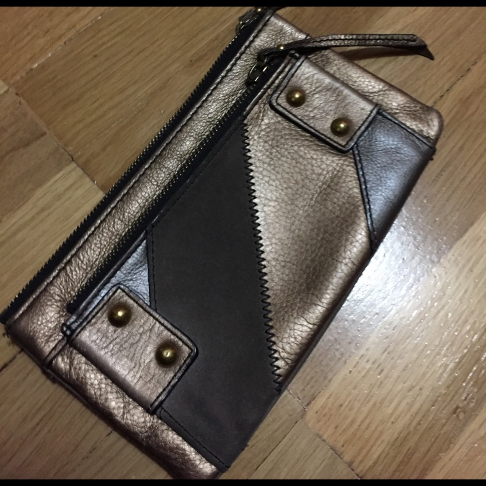 FOSSIL WALLET/CLUTCH ALL LEATHER - Picture 4 of 4