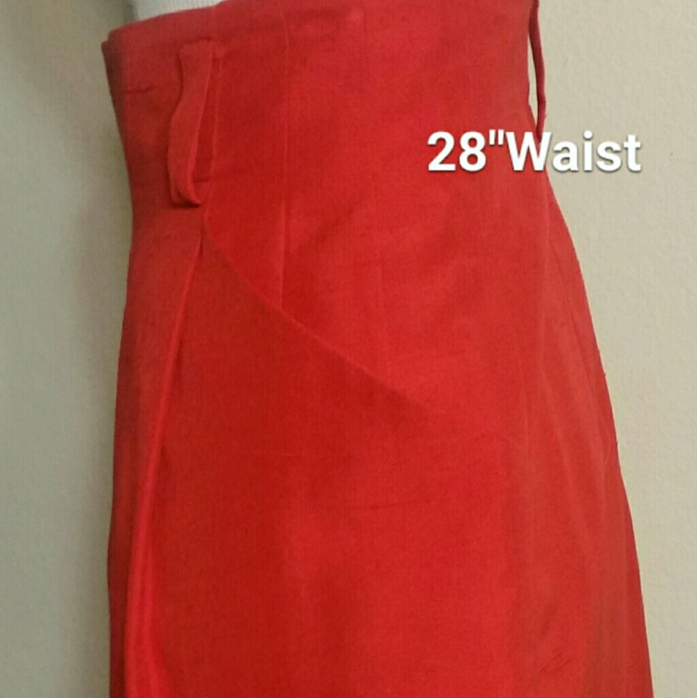 Skirt - Picture 4 of 4