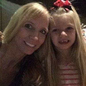 Meet your Posher, Denise