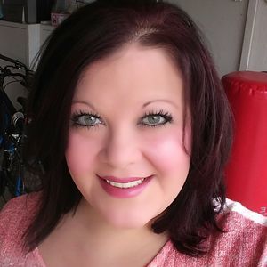 Meet your Posher, Christie jones