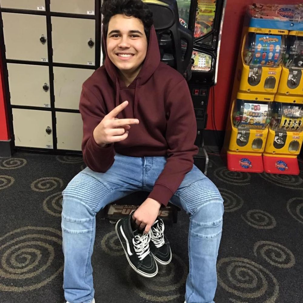 Meet your Posher, Jose