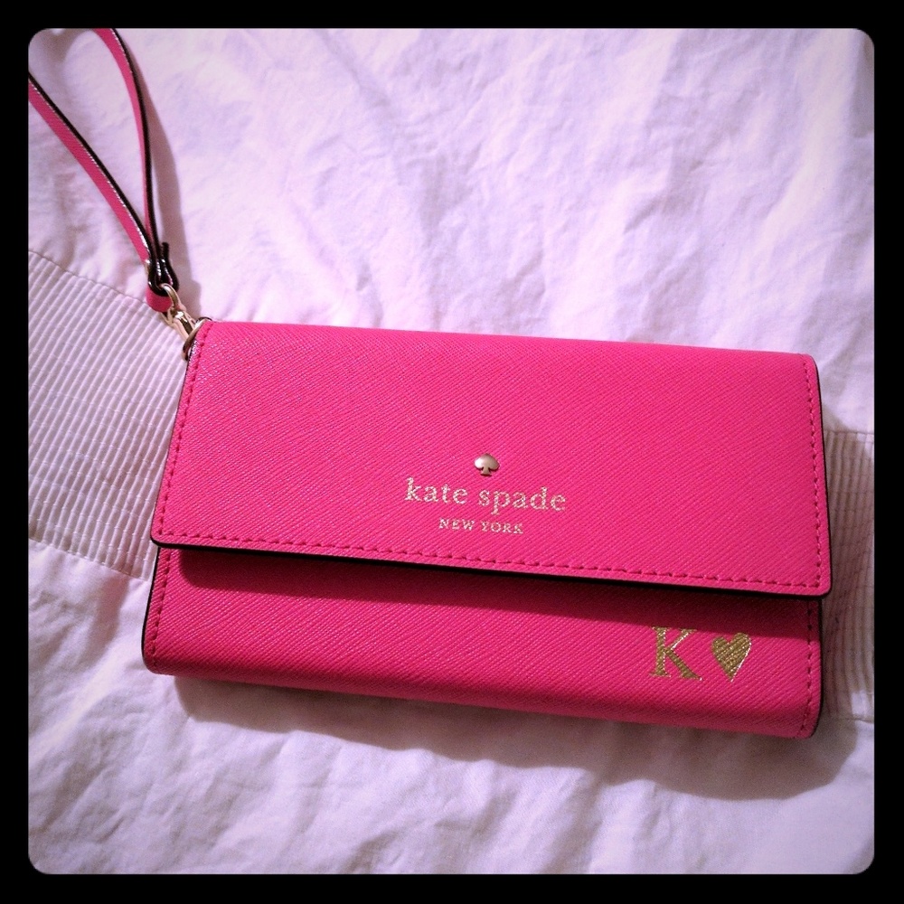 Kate Spade wristlet with cell phone slot!!