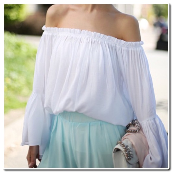 Host Pick White  Boat Neck Loose Blouse- - Picture 4 of 5