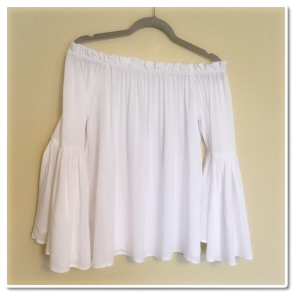 Host Pick White  Boat Neck Loose Blouse- - Picture 5 of 5