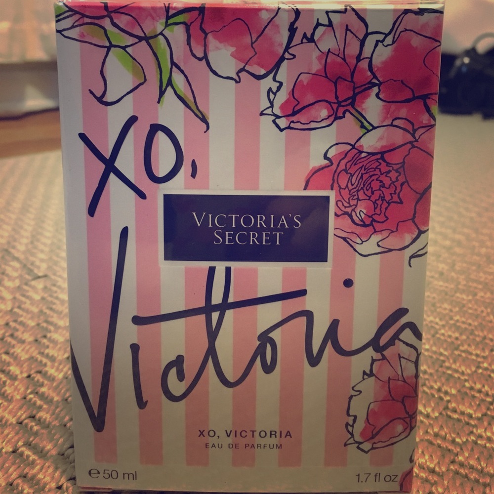 Victoria's Secret XO, Victoria perfume