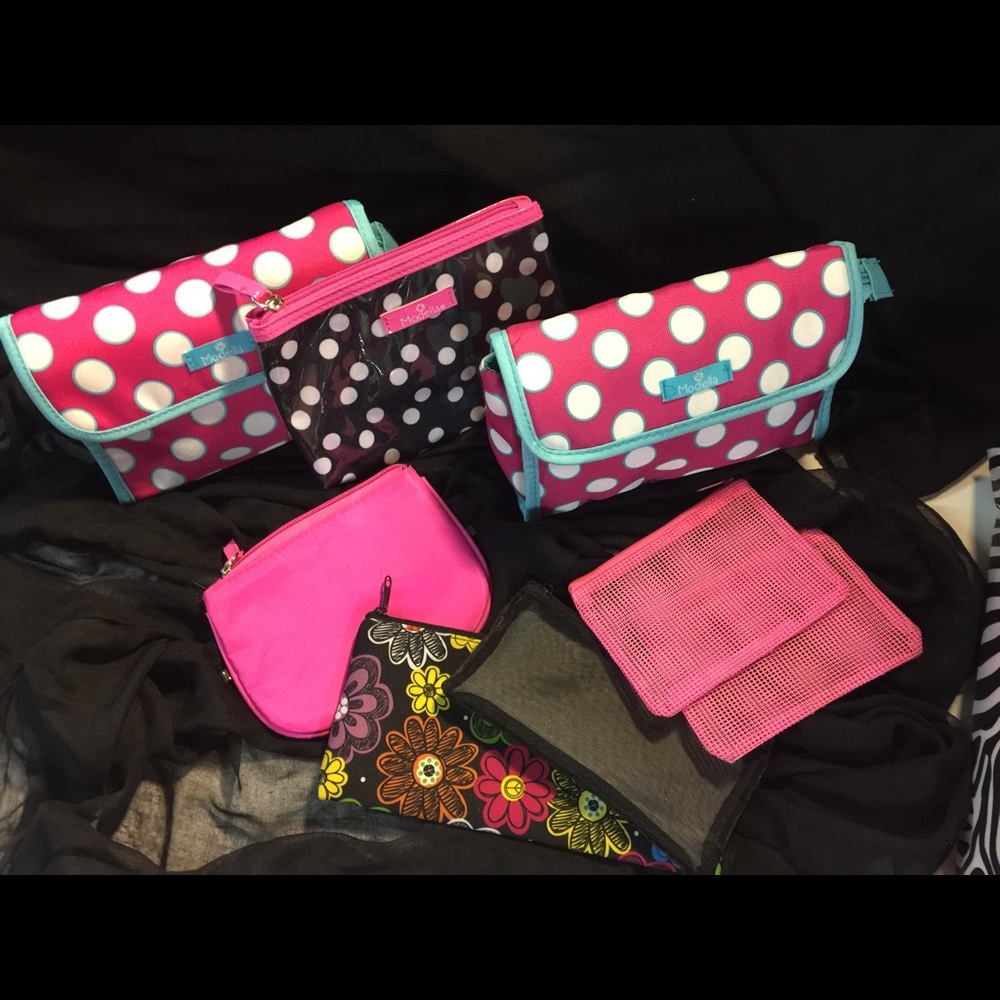 Cosmetic bags