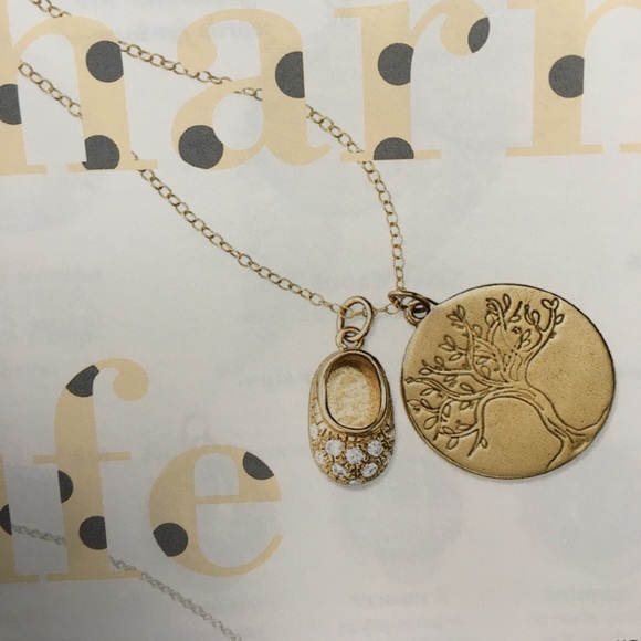 Pitter Patter Charm - Picture 4 of 4