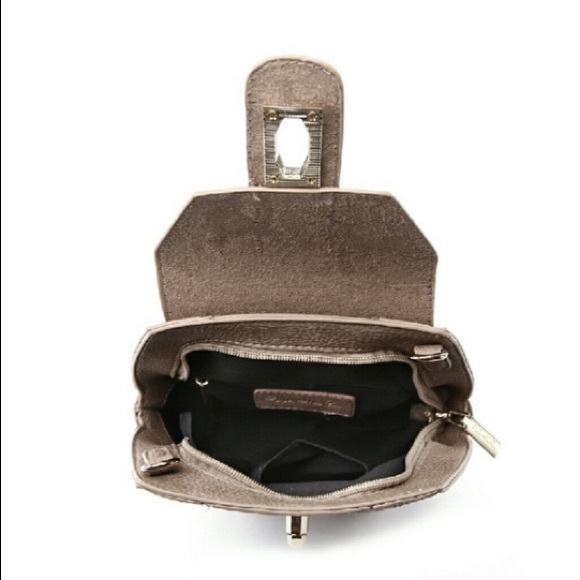 ONLY 1 left❣️ Taupe Front Lock Patch - Picture 3 of 4