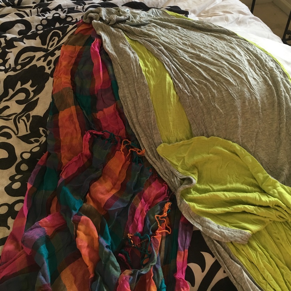 2 scarfs extra long