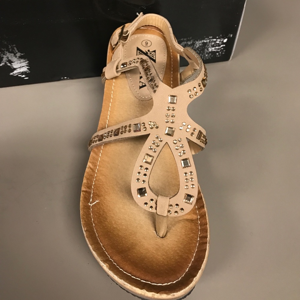 Zuka Sandals