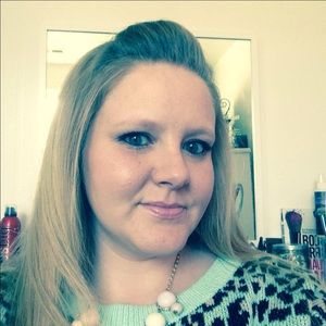 Meet your Posher, Tiffany