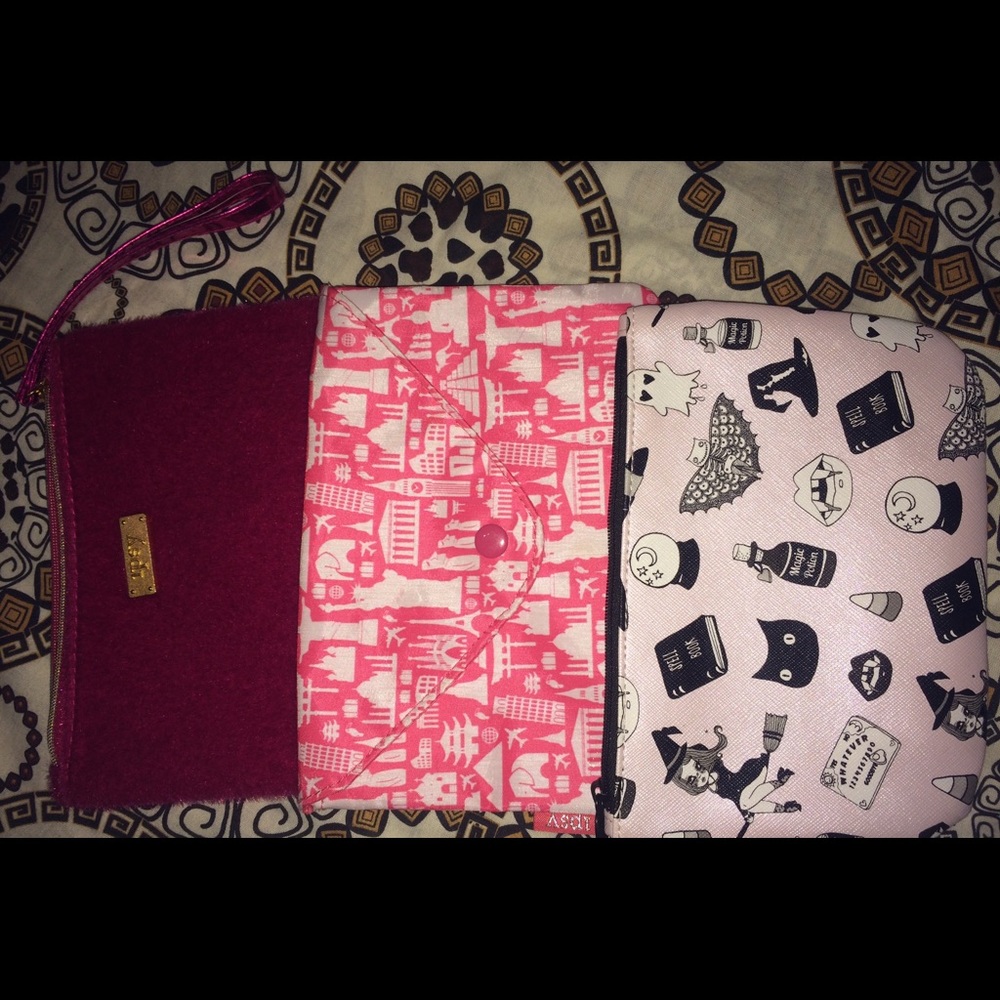 Ipsy make-up bags