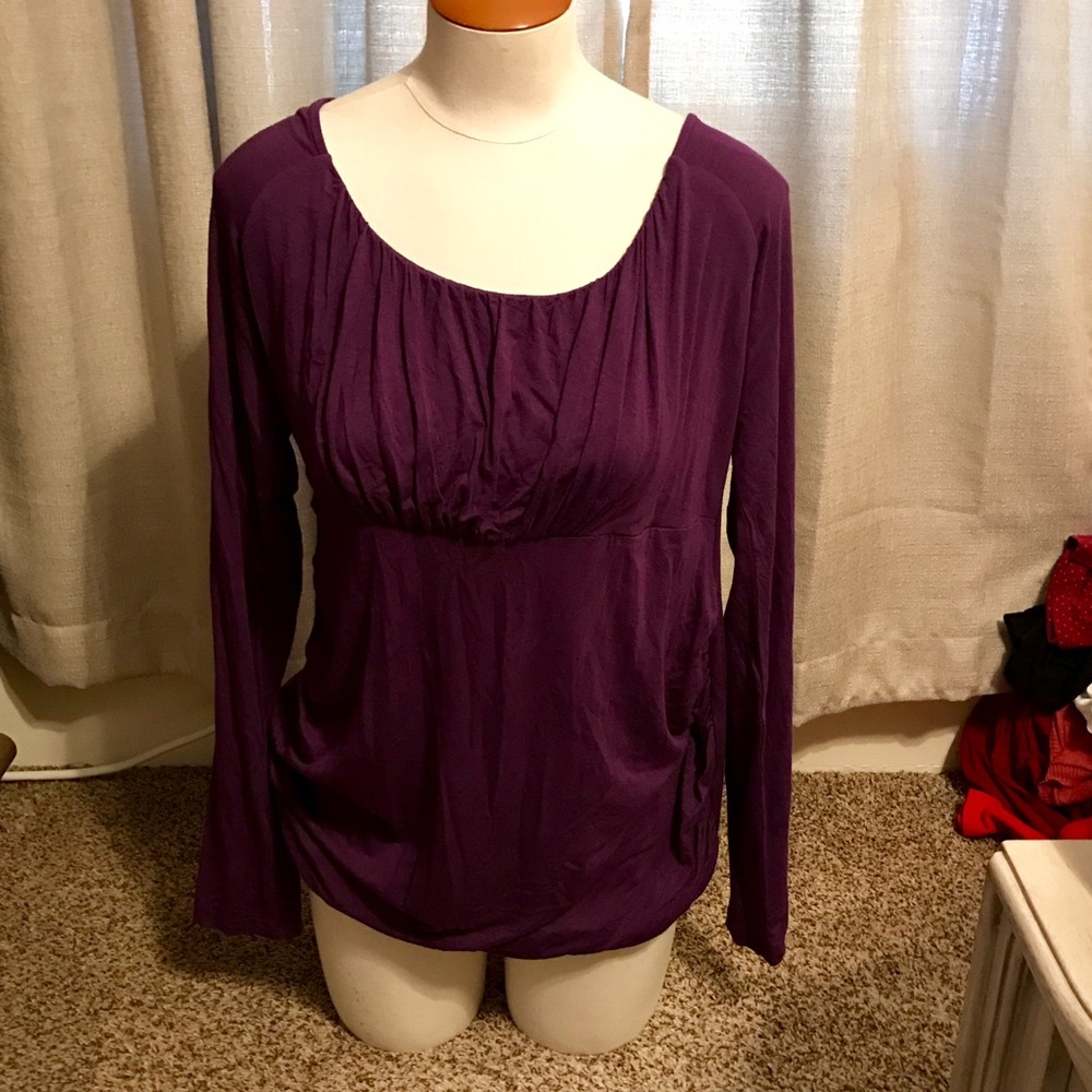 Deep purple/Plum maternity top