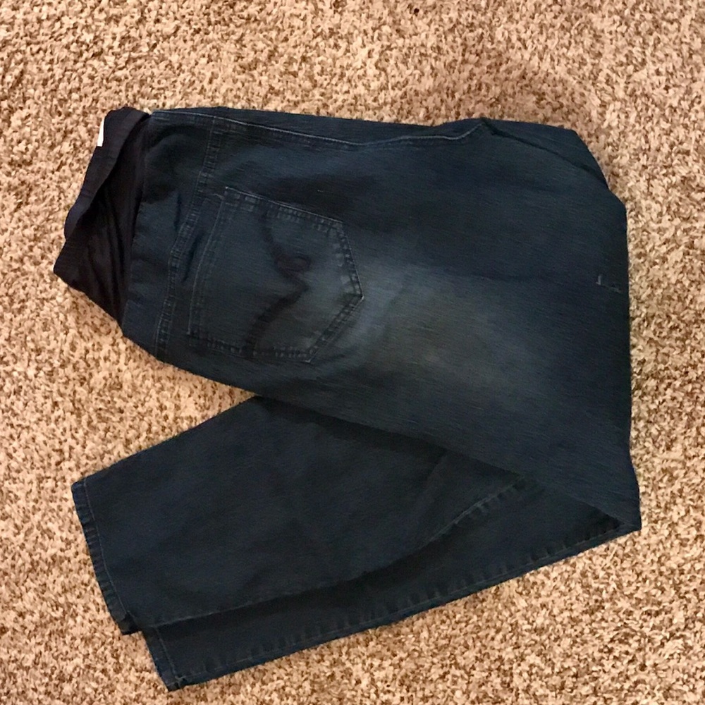 Maternity skinny jeans