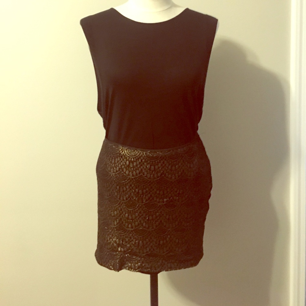 Express Gold lace overlay black skirt!