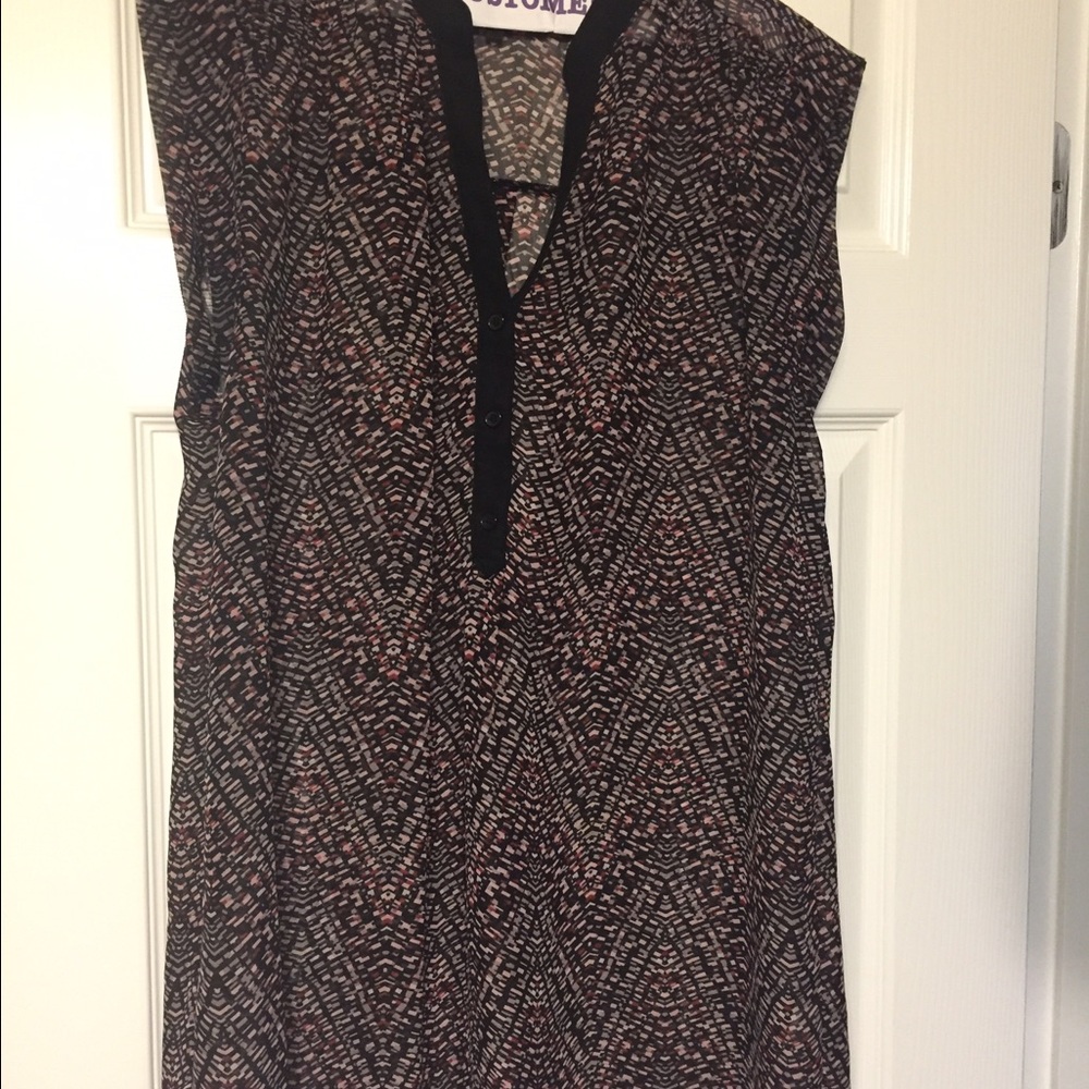 Sleeveless Blouse