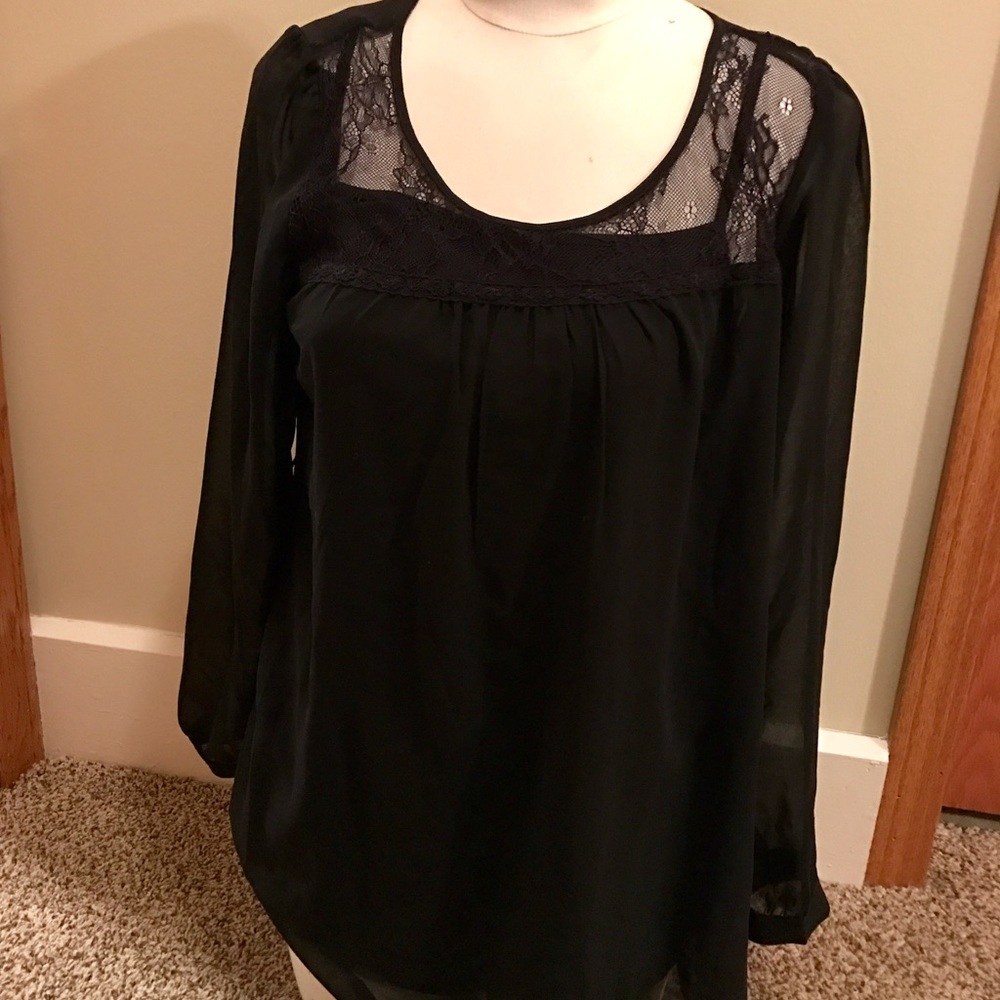 Black maternity lace blouse
