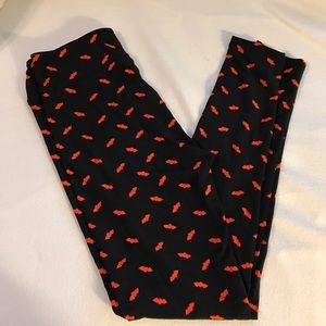 Halloween bat leggings