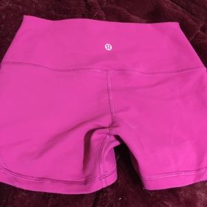 Lululemon Wunder Shorts 2" (used 2x only)