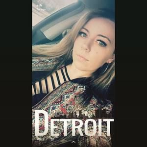 Meet your Posher, Ashley