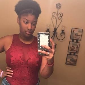 Meet your Posher, Jeanette