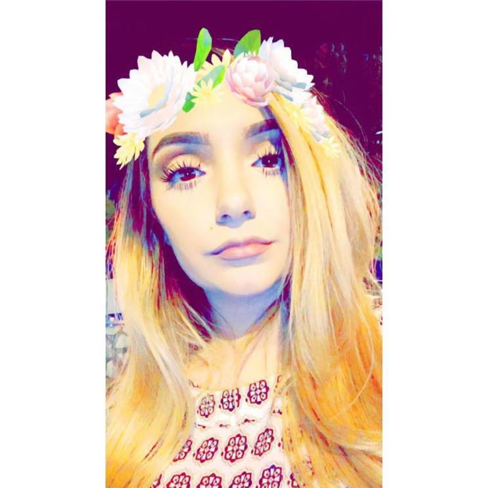 Meet your Posher, Evelyn