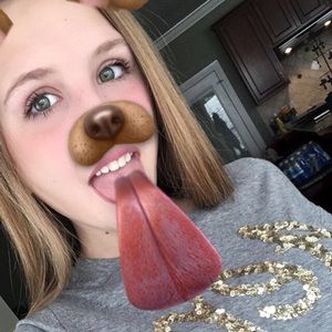 Meet your Posher, Haleigh