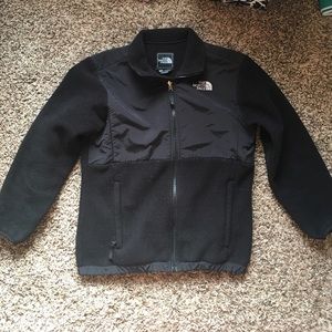 Black North Face Jacket, Classic, Youth Large