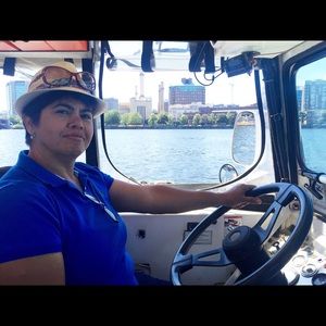 Meet your Posher, Izabel