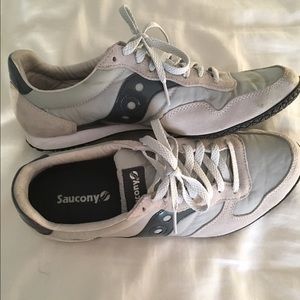 Saucony sneakers!