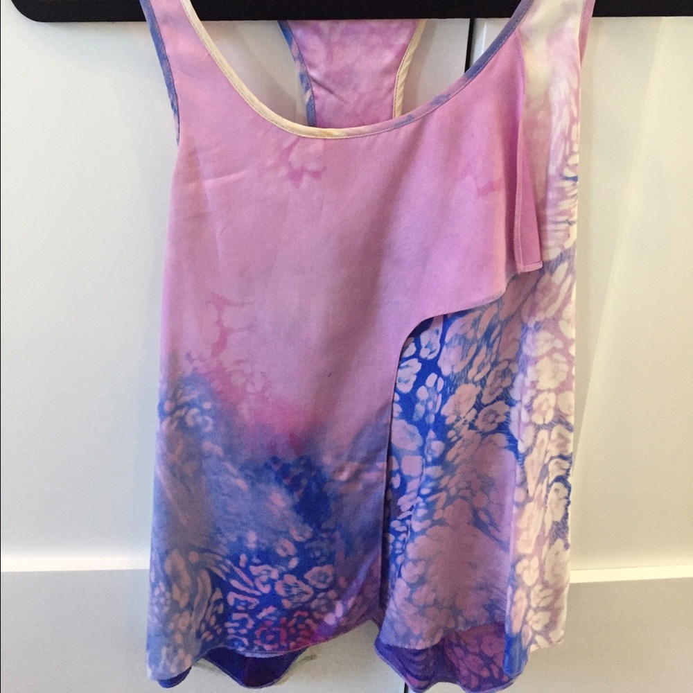 Top - Picture 4 of 4