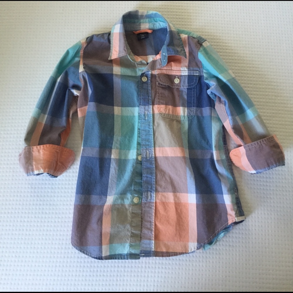 Boys button up long sleeve shirt