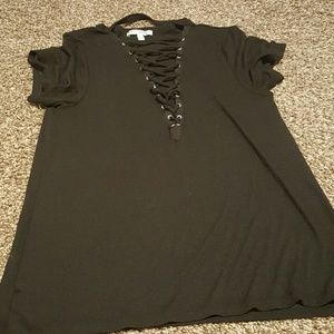 Lace up black tee