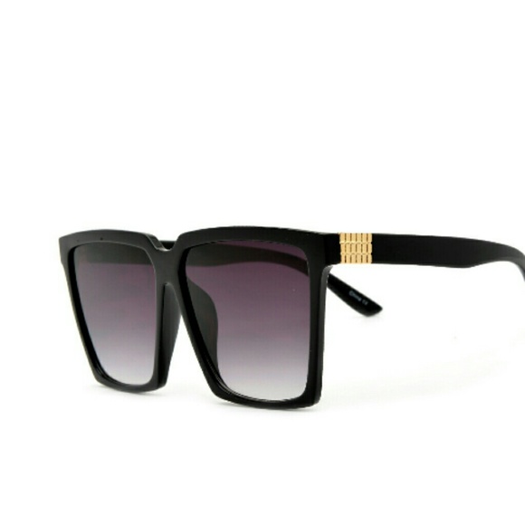 Restocked...Angular Oversized Frames - Picture 3 of 3