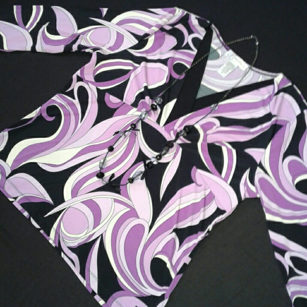 Swirled surplice bust top