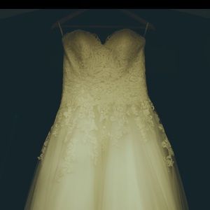 Allure Wedding Gown Size 12