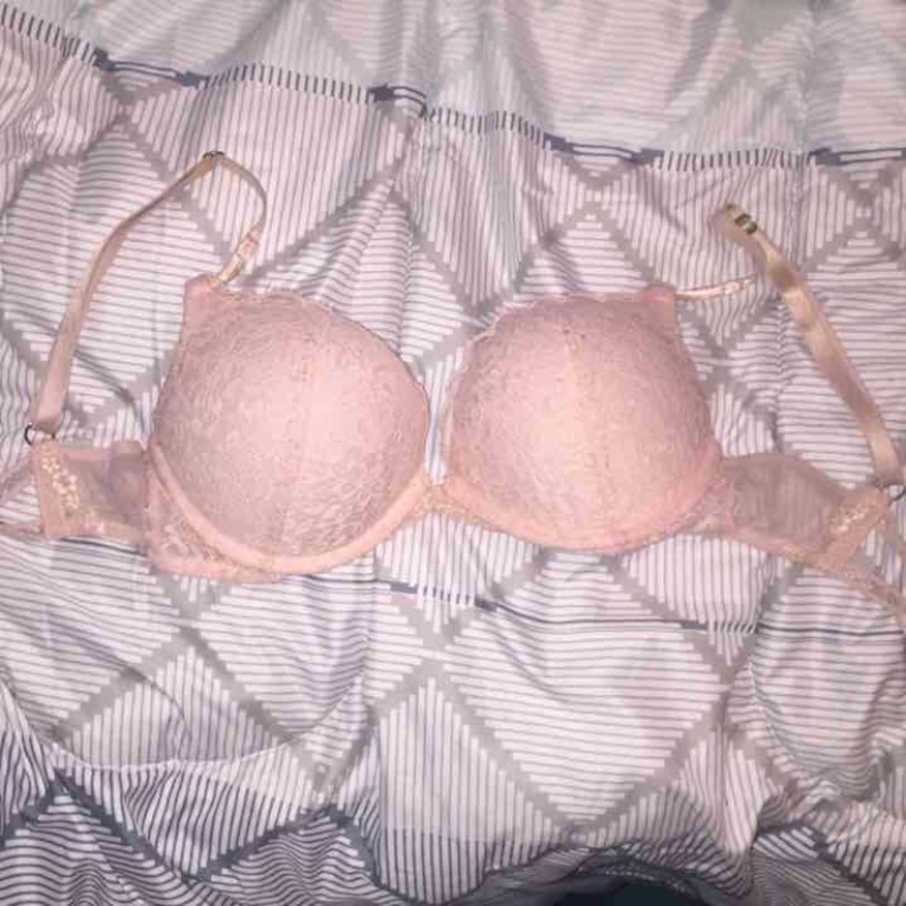 Victoria's Secret bombshell