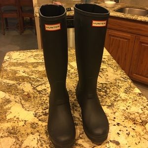 Matte Black Hunter Rain Boots - 7