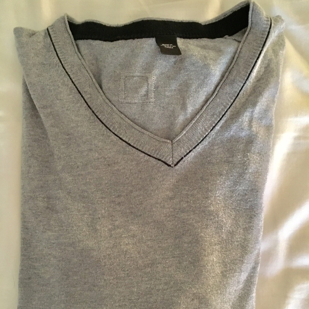 Comfy Hugo Boss sweater !