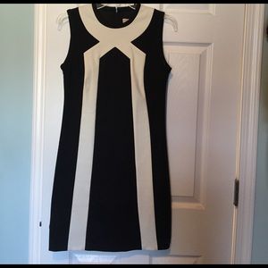 Black/white dress