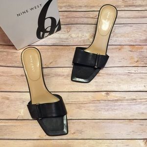 Nine West Sarikar Leather Slides