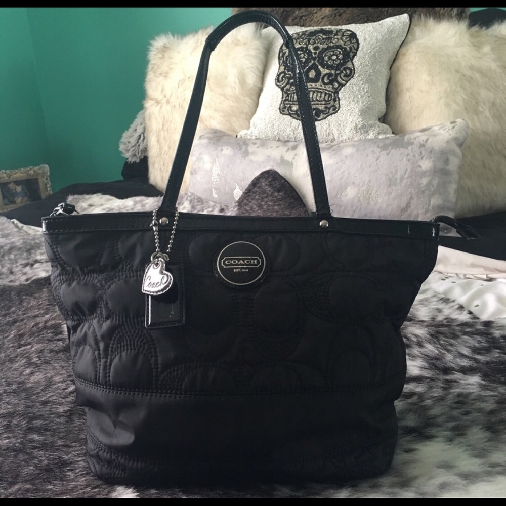 Coach Shoulder Bag