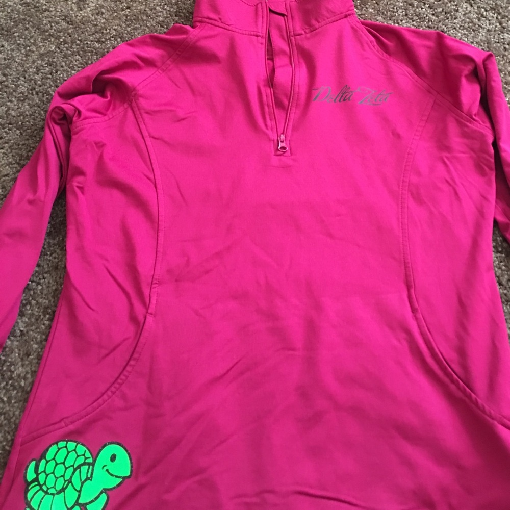Delta Zeta quarter zip