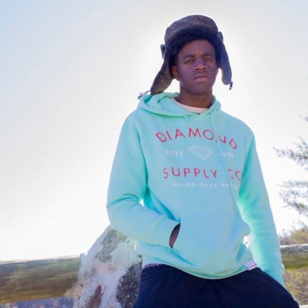 Meet your Posher, Khalil