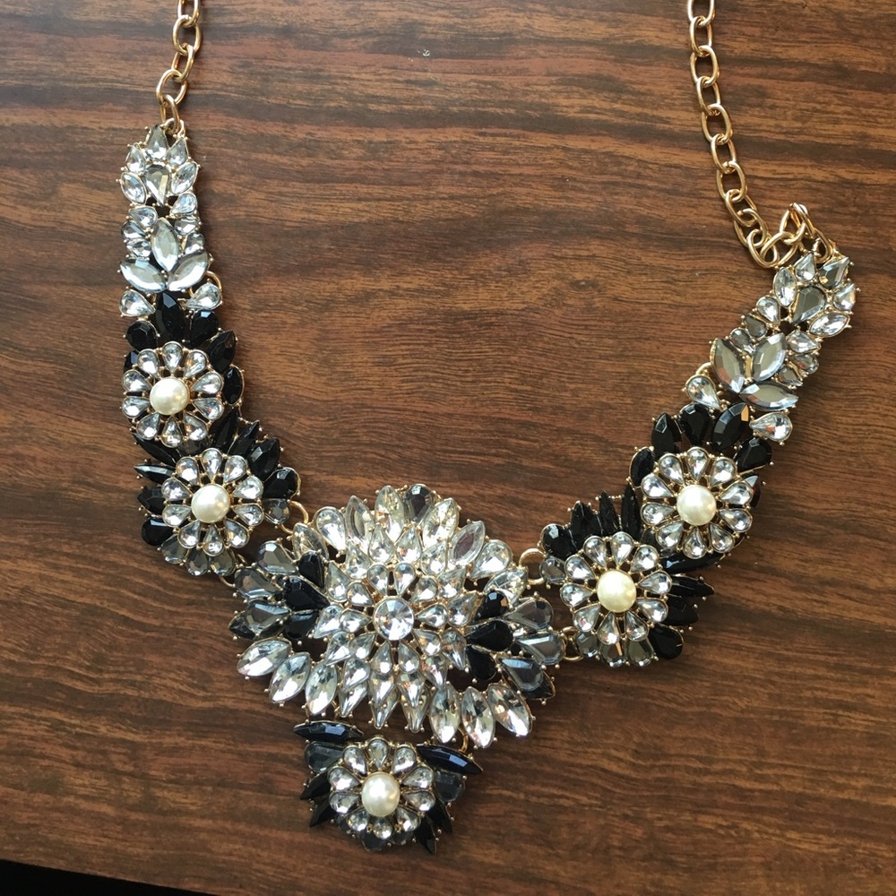 Black statement necklace