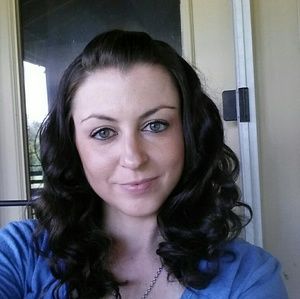 Meet your Posher, Tori