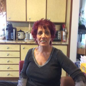 Meet your Posher, Debra