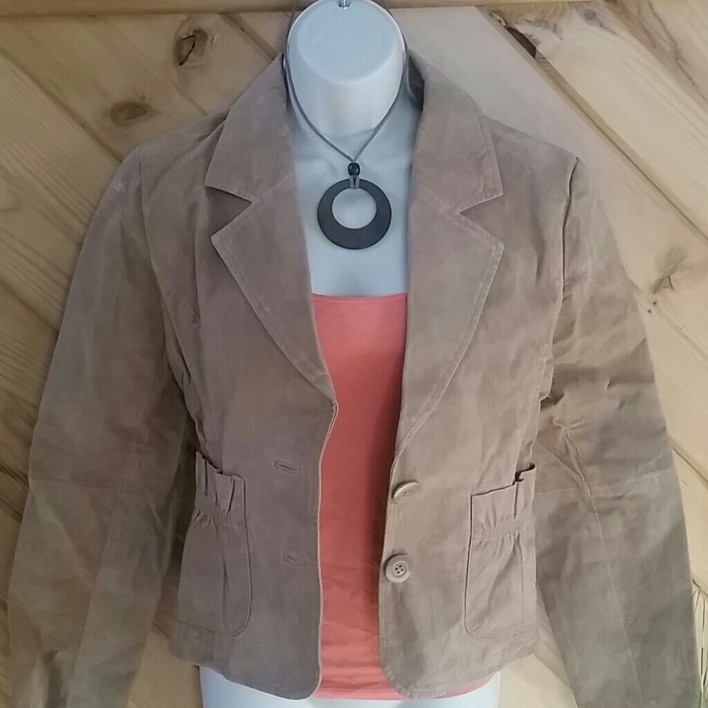 Sold..........New genuine Suede jacket
